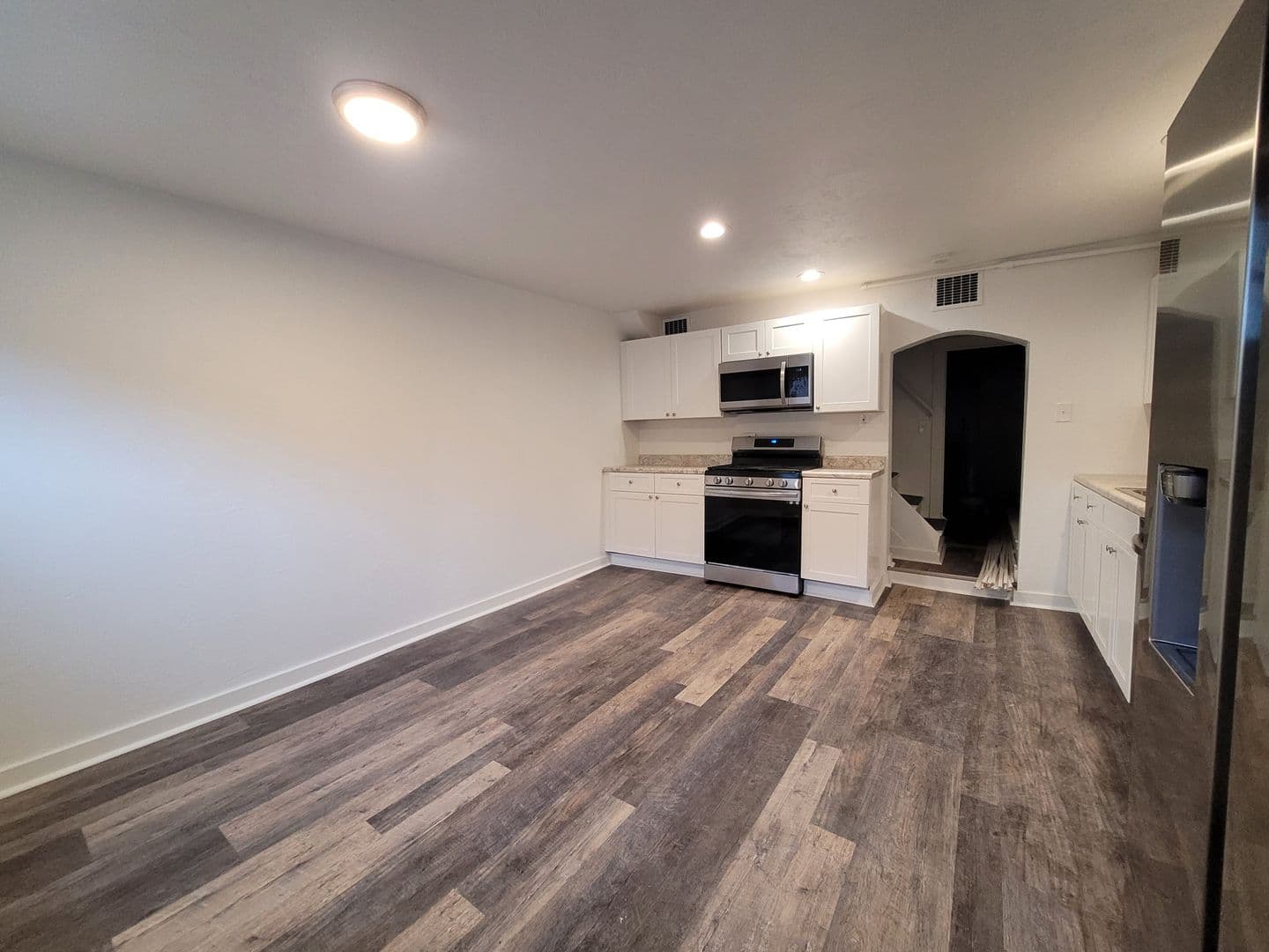 Pittsburgh House: 1146 Woods Run Avenue