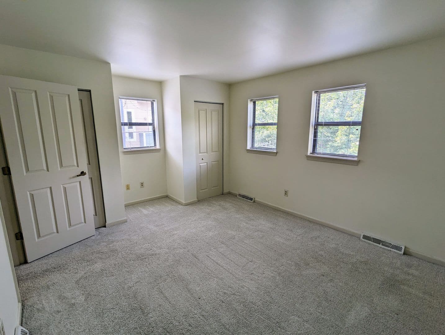 Pittsburgh Townhome: 1715 Fox Way