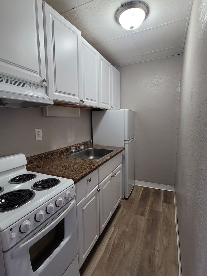 Washington Apartment: 395 Donnan Avenue