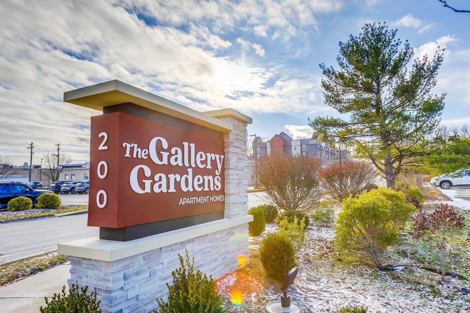 Coraopolis Apartment: 200 Grant Dr.