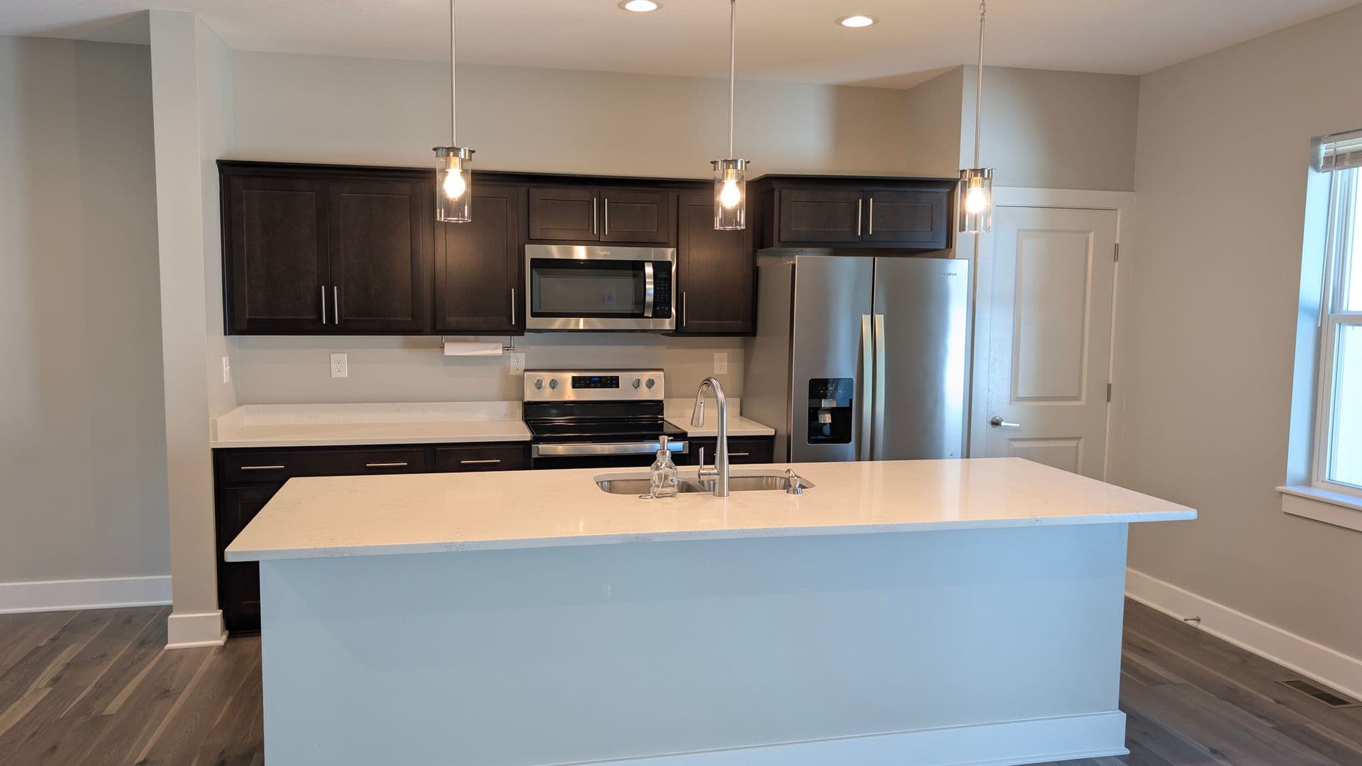 Delmont Townhome: 2006 Stefano Drive