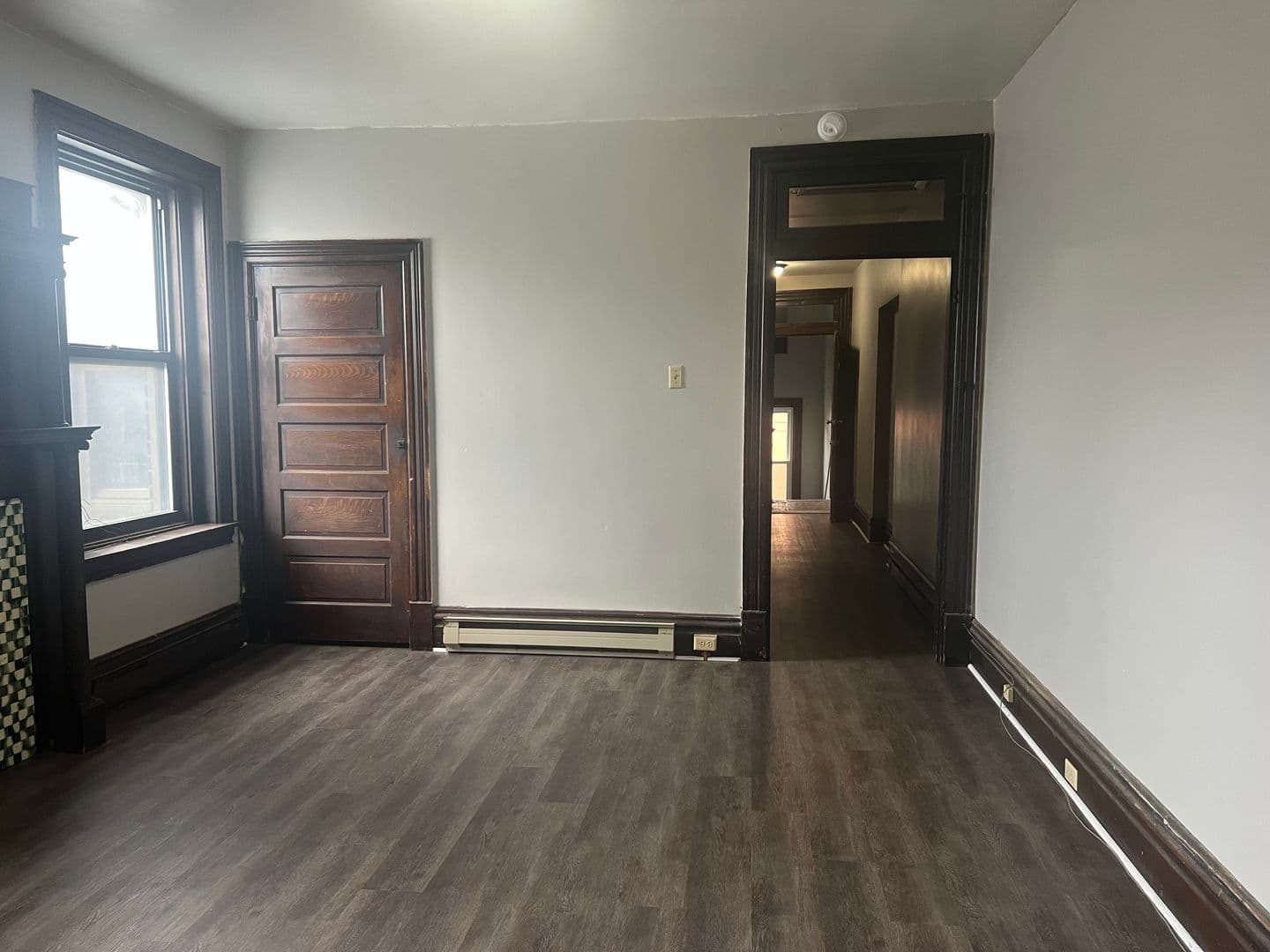 Pittsburgh Apartment: 1203 Reddour Street