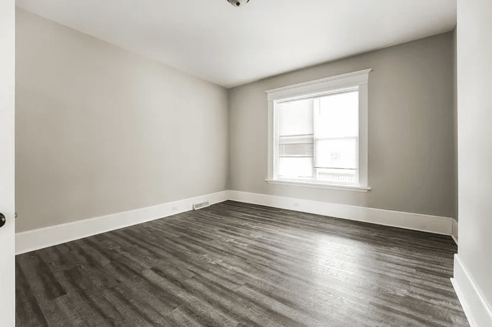 Pittsburgh Apartment: 520 Ivy Street