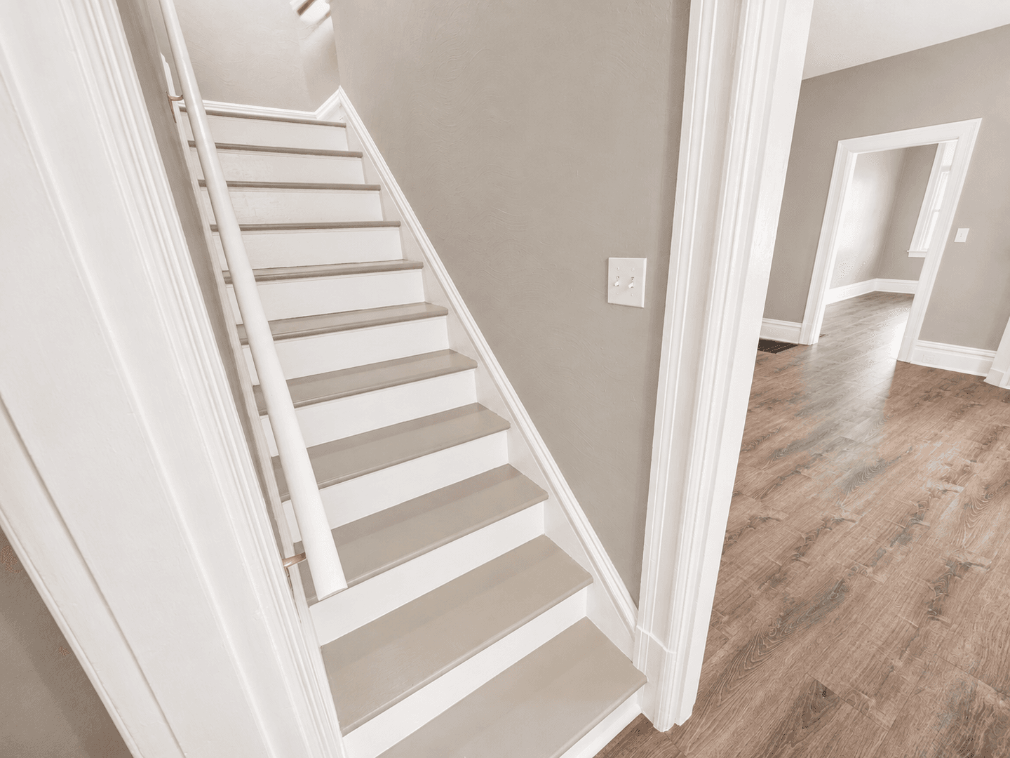 PITTSBURGH Apartment: 94-96 Stratmore St