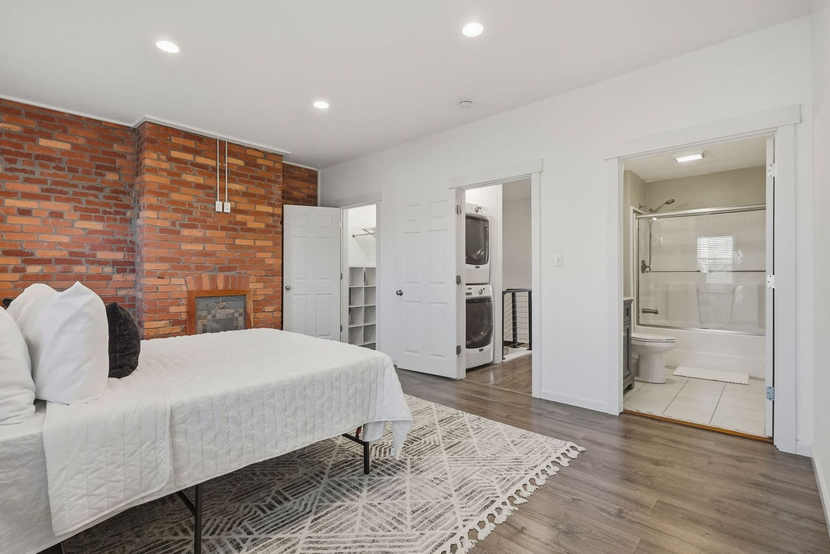 Pittsburgh House: 3646 Mintwood Street