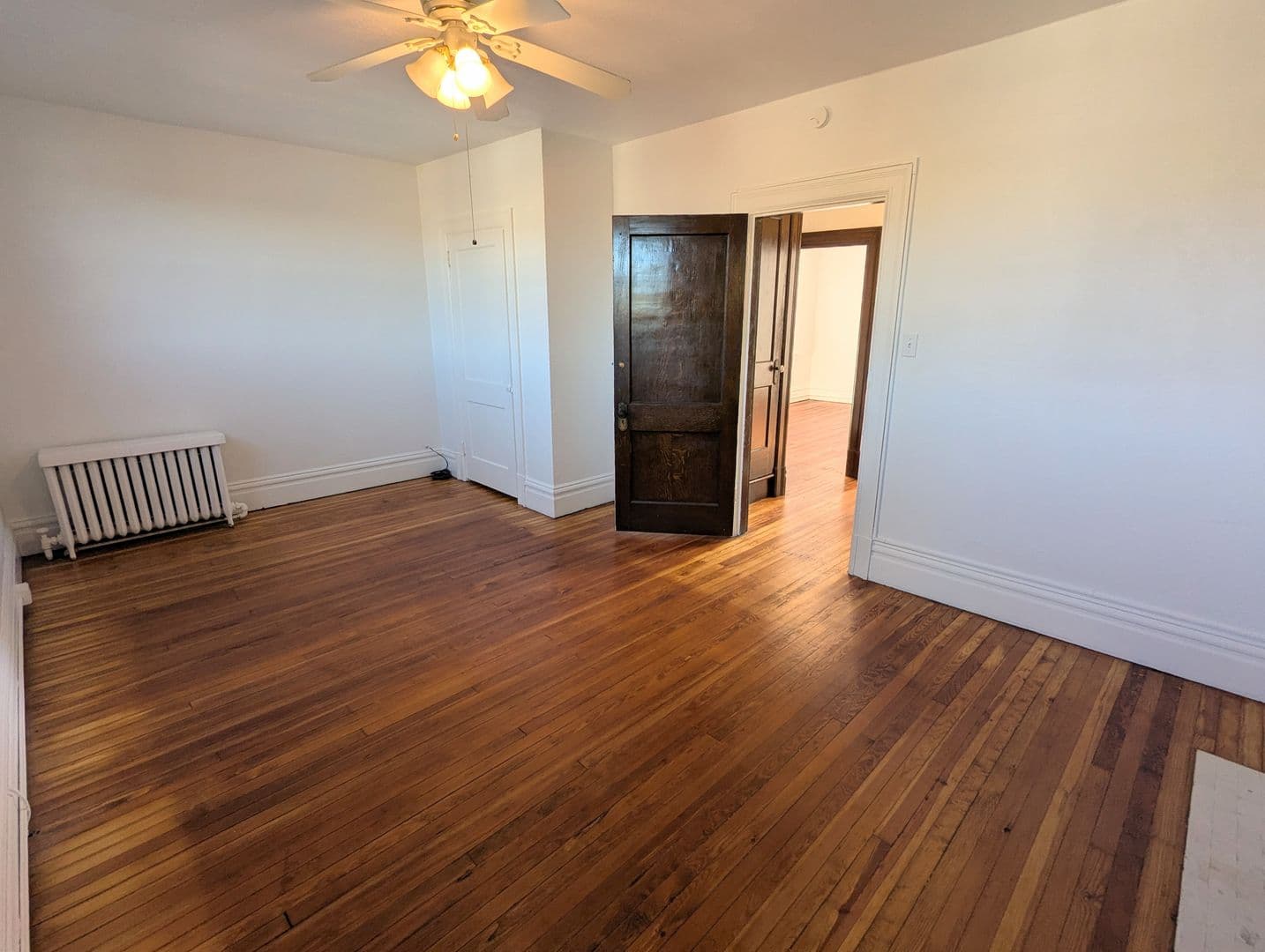Pittsburgh House: 303 Labelle St