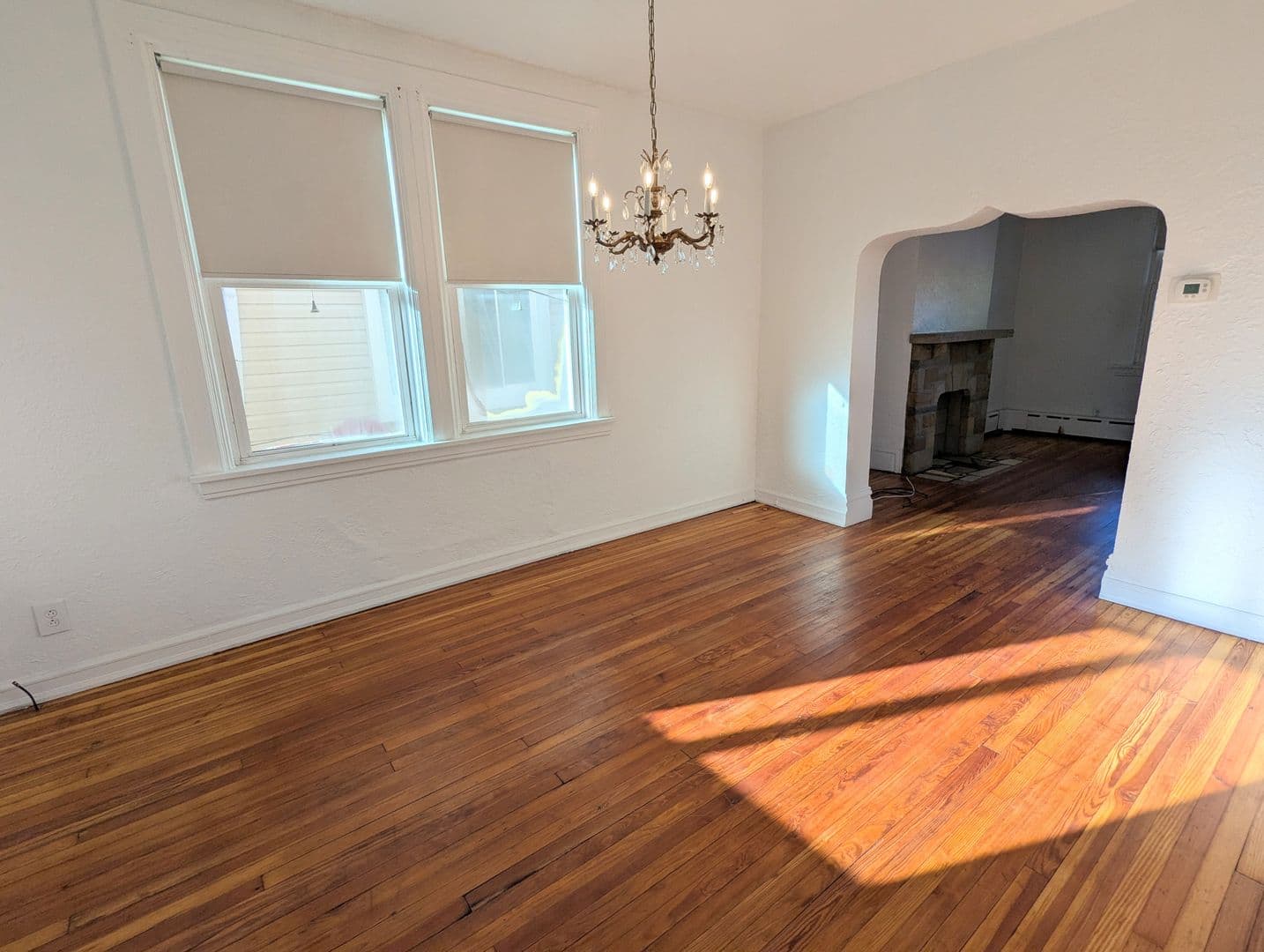 Pittsburgh House: 303 Labelle St