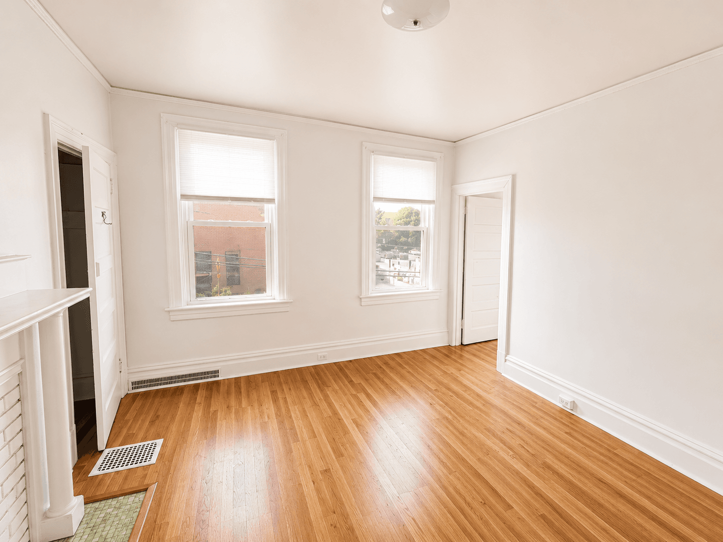 Pittsburgh Apartment: 2 Shady Dr W
