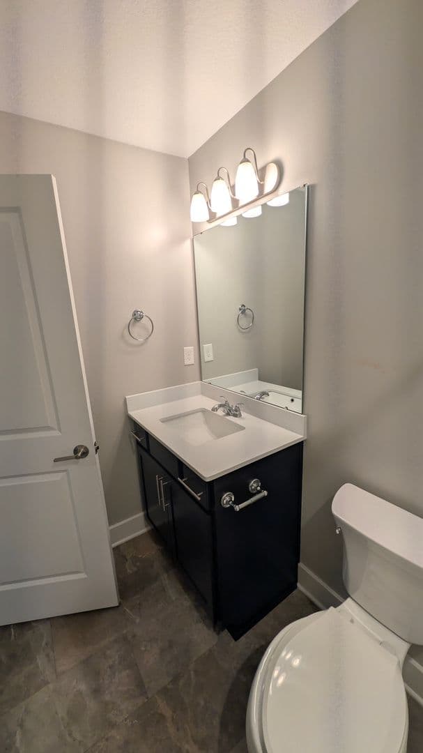 Delmont Townhome: 2006 Stefano Drive