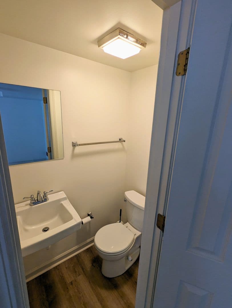 Pittsburgh Townhome: 1715 Fox Way