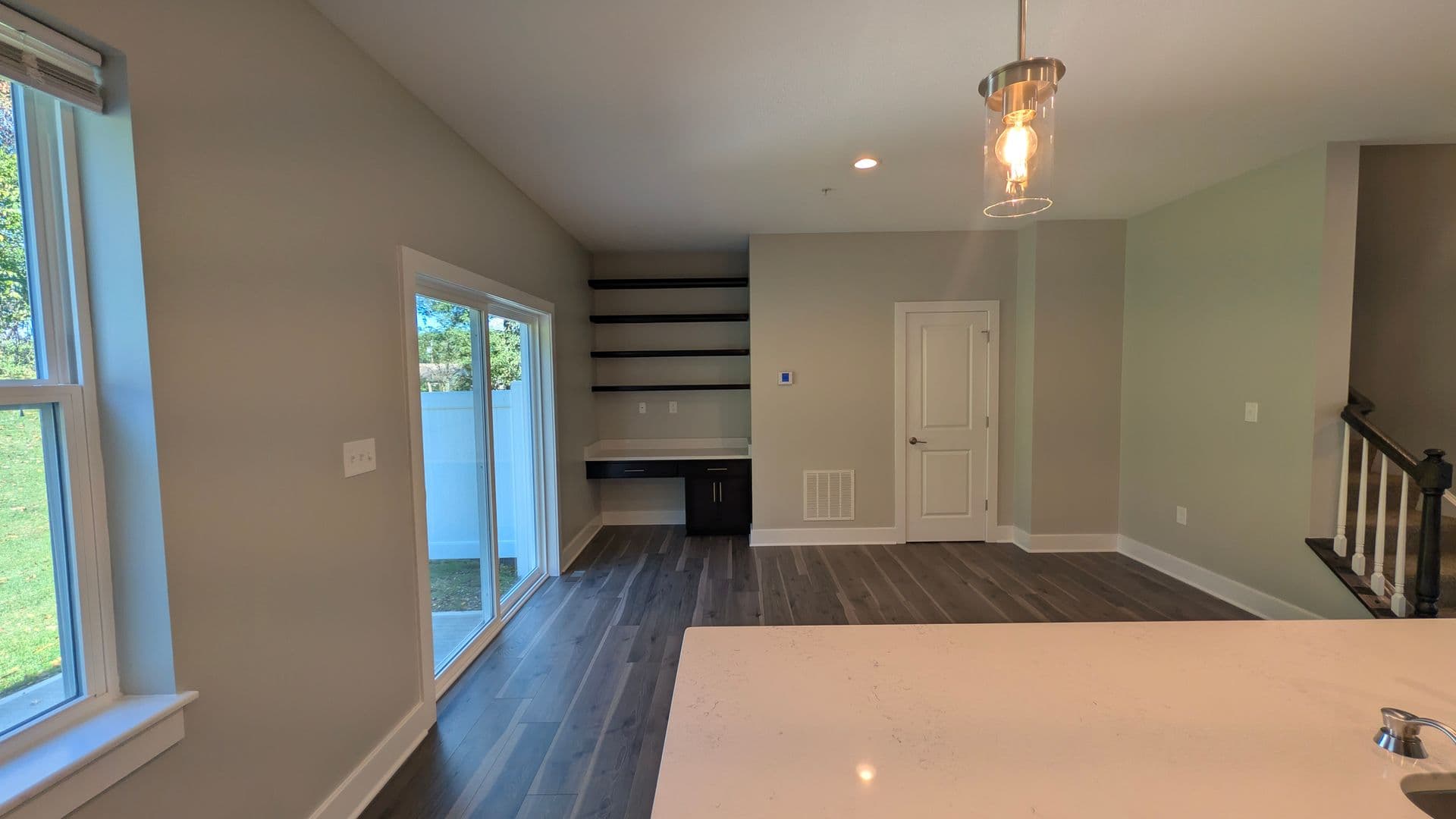 Delmont Townhome: 2006 Stefano Drive
