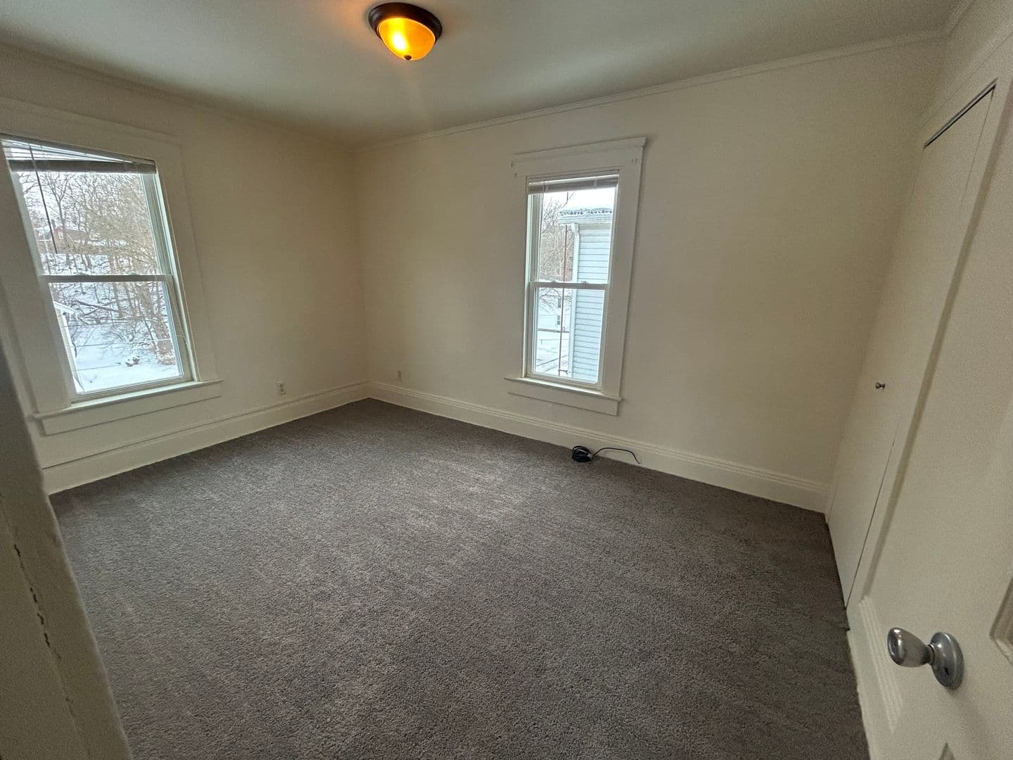 Grove City House: 322 McConnell Street
