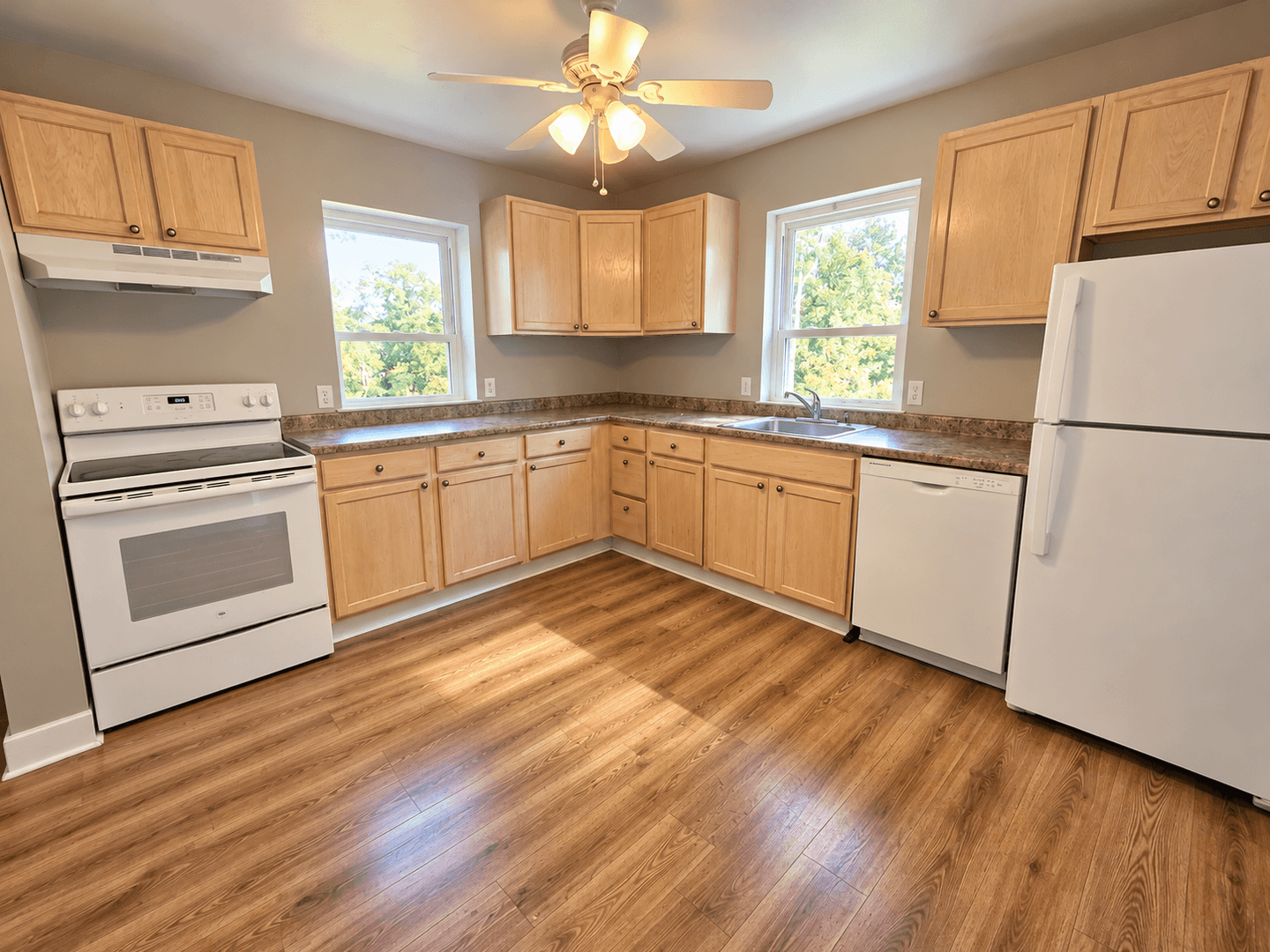 Pittsburgh Apartment: 319-321 E Agnew Ave