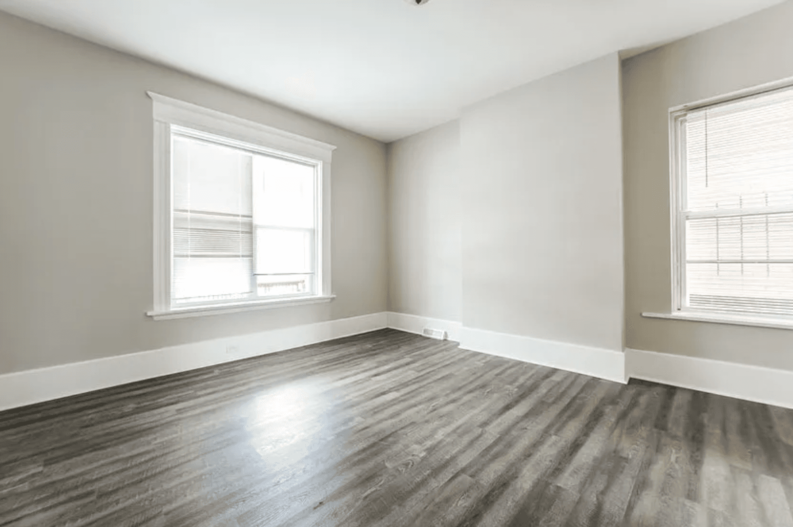 Pittsburgh Apartment: 520 Ivy Street