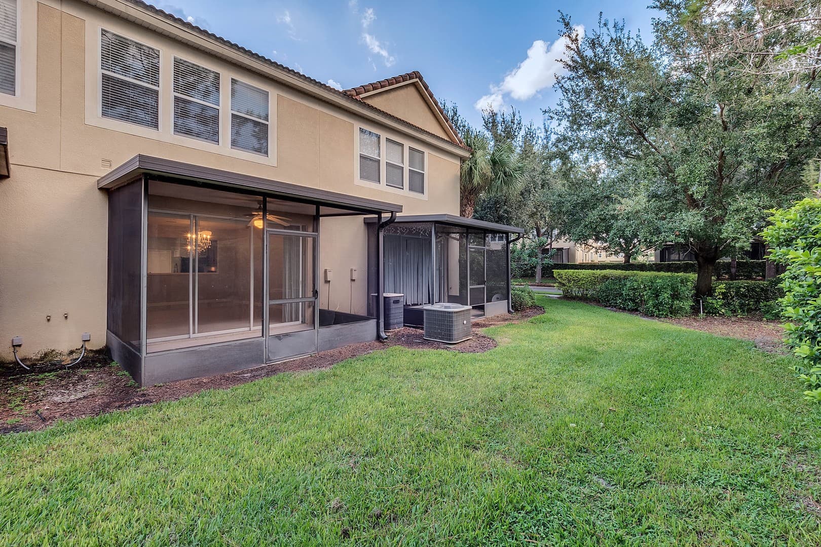 Orlando Apartment: 6302 Daysbrook Dr Unit 102