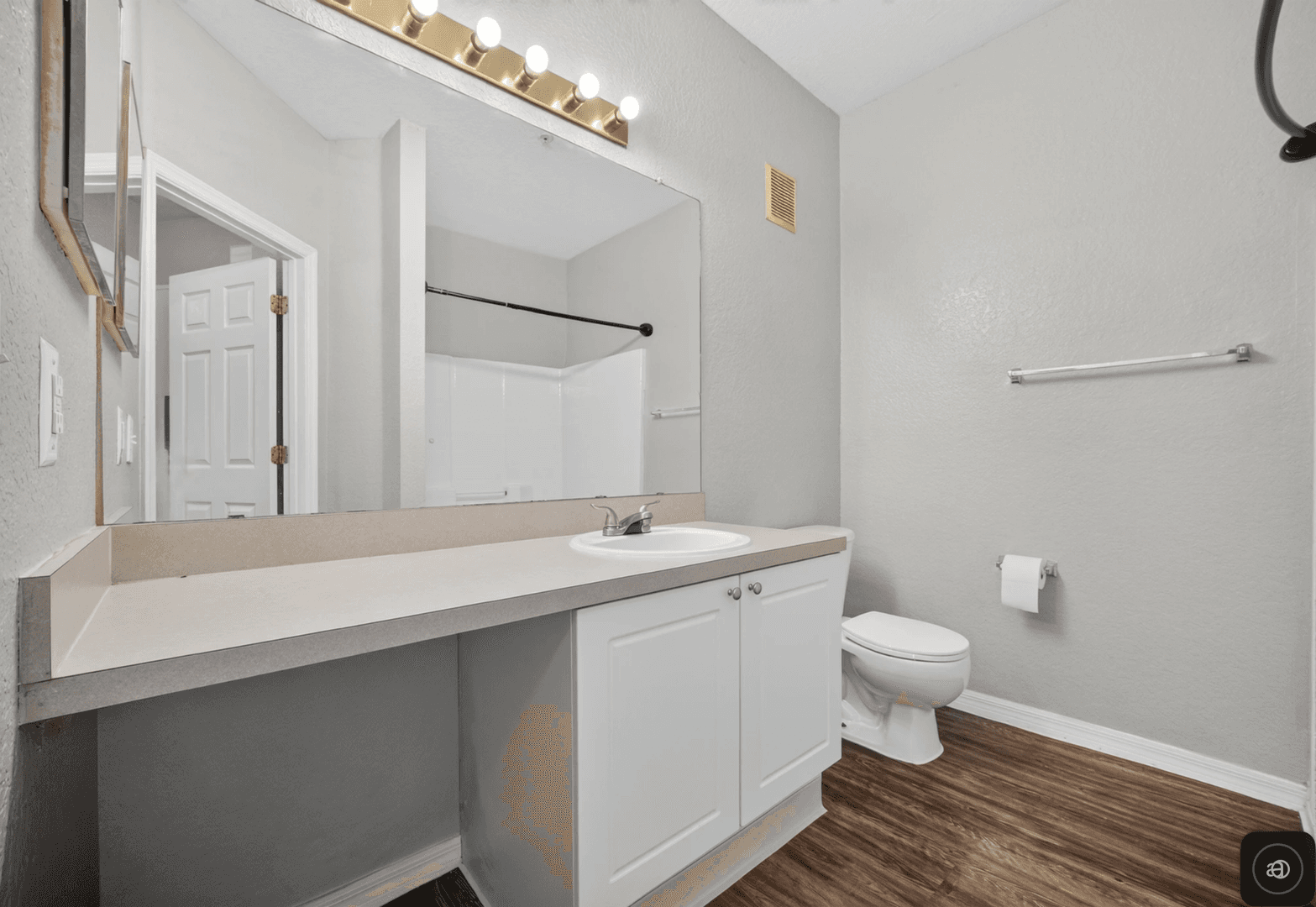 Altamonte Springs Apartment: 821 Grand Regency Pt # 201