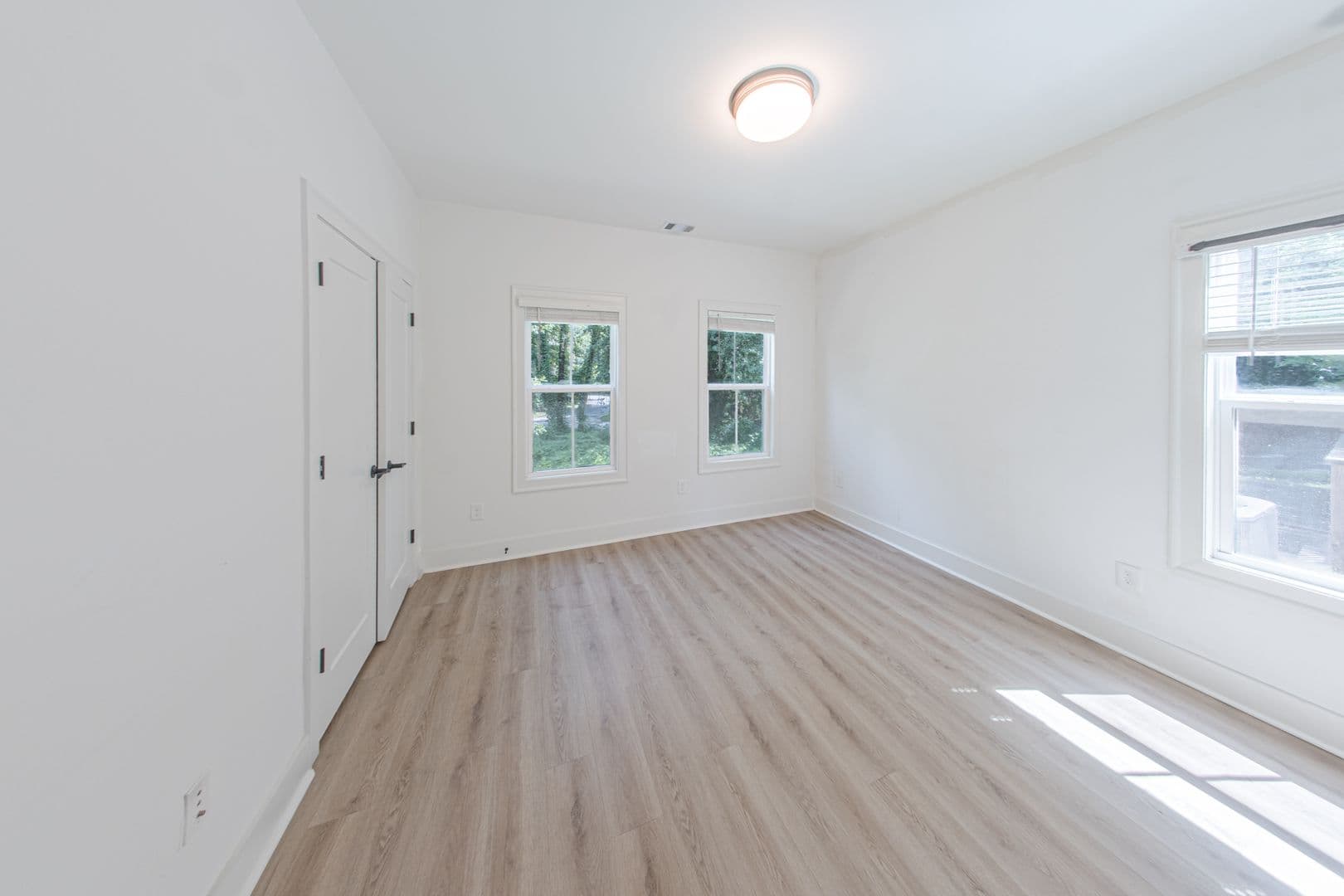 Atlanta House: 2400 Lowe Street NW - B