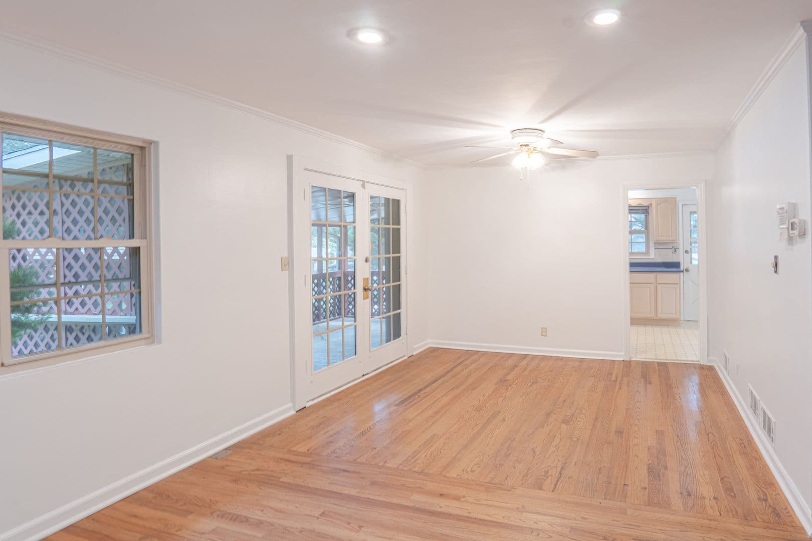Smyrna House: 3021 Old Concord