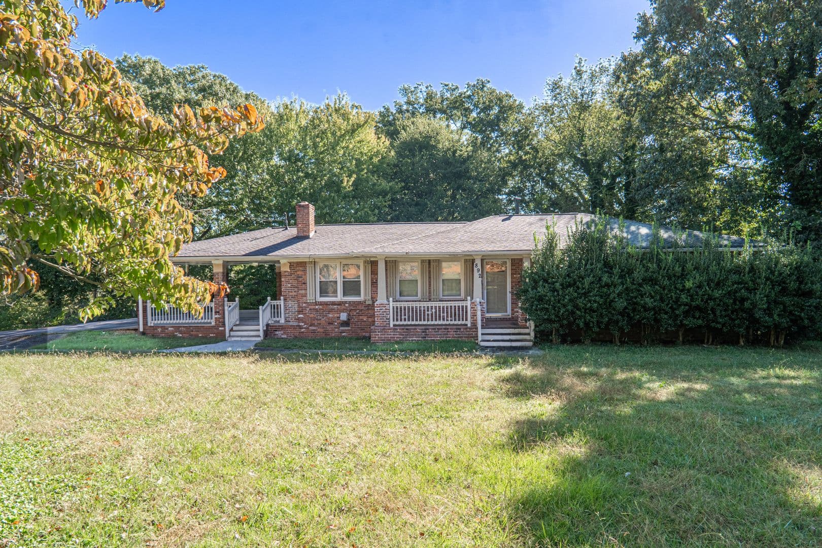 Marietta House: 1892 Bells Ferry Rd