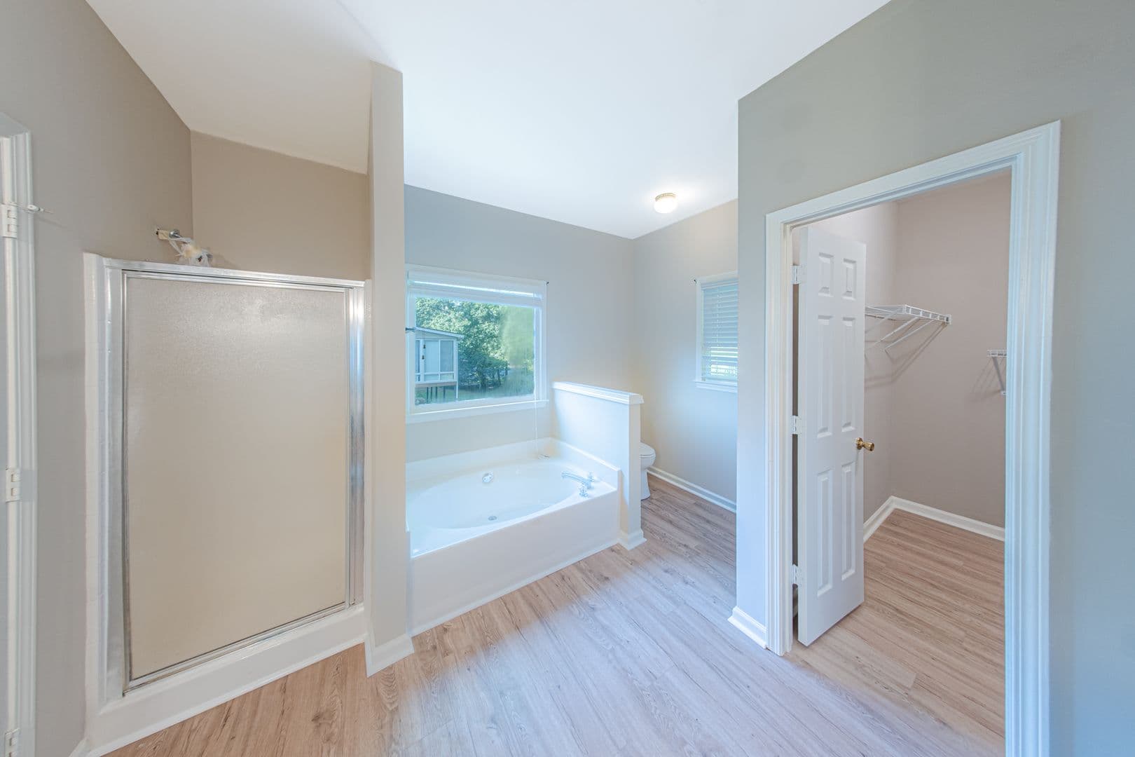 Kennesaw House: 2193 Northbrook Ridge NW