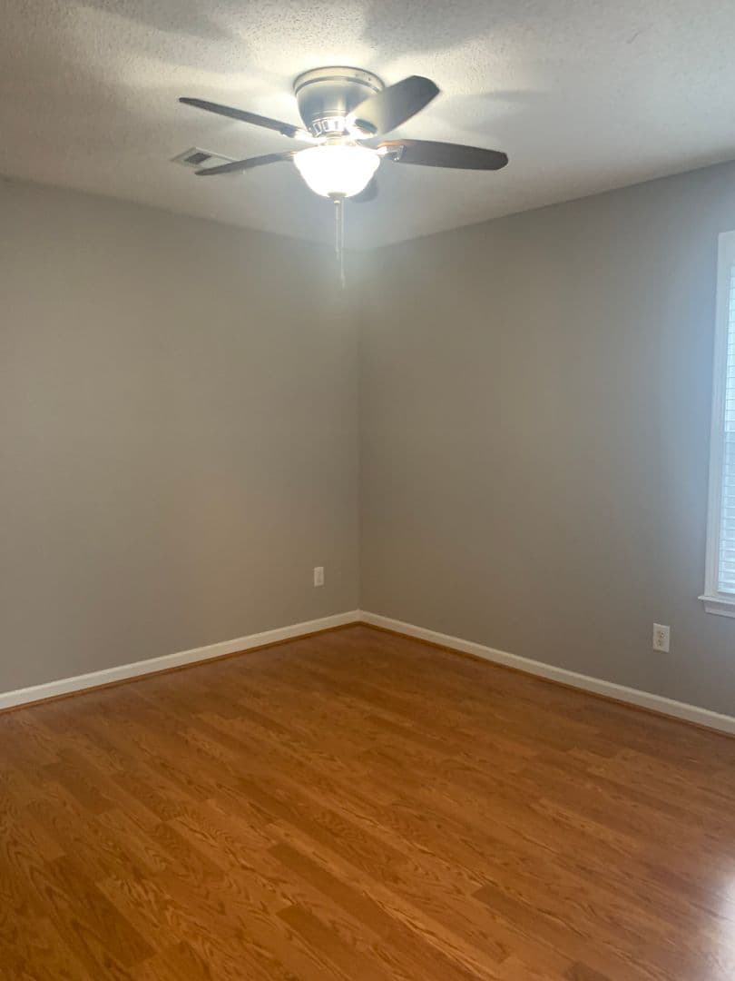 Alpharetta House: 435 Chippenham Ct