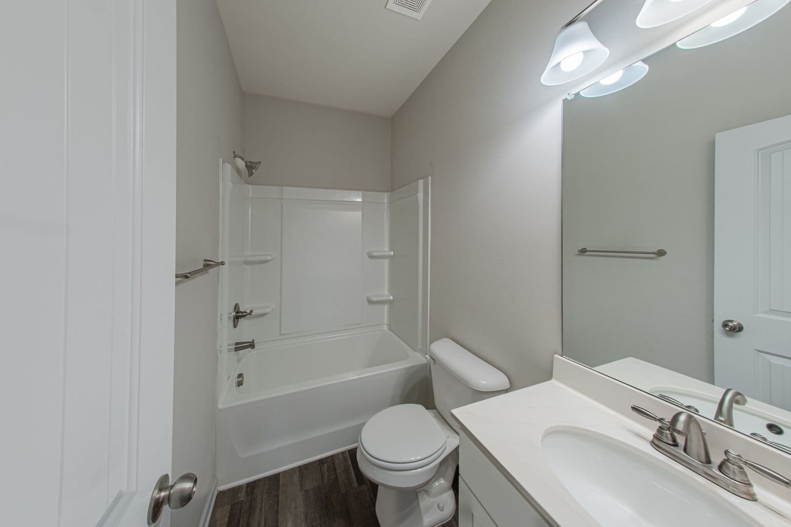 Acworth House: 108 Bryon Lane