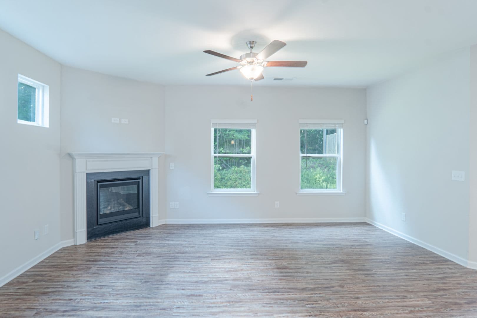 Acworth House: 108 Bryon Lane