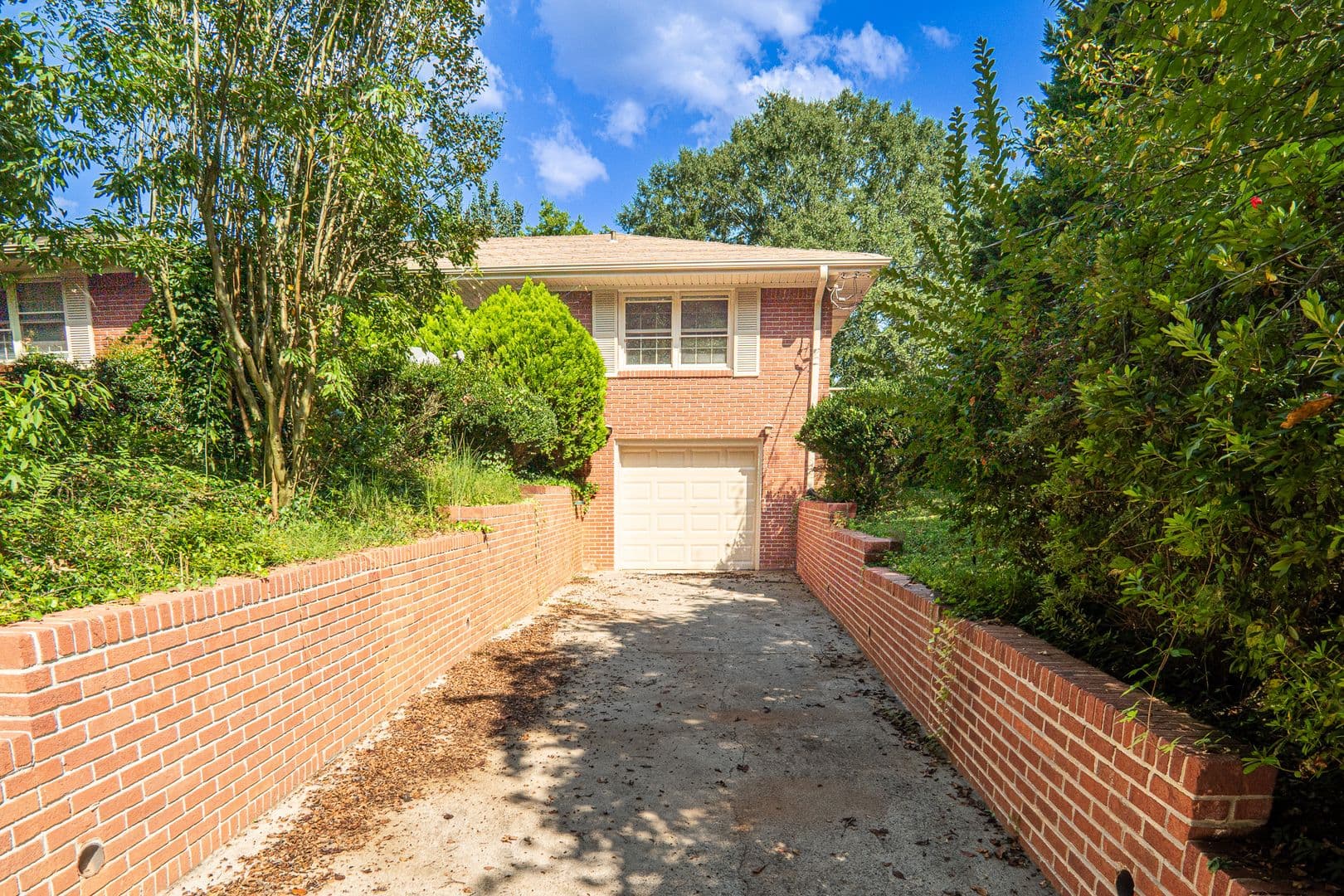 Smyrna House: 3021 Old Concord