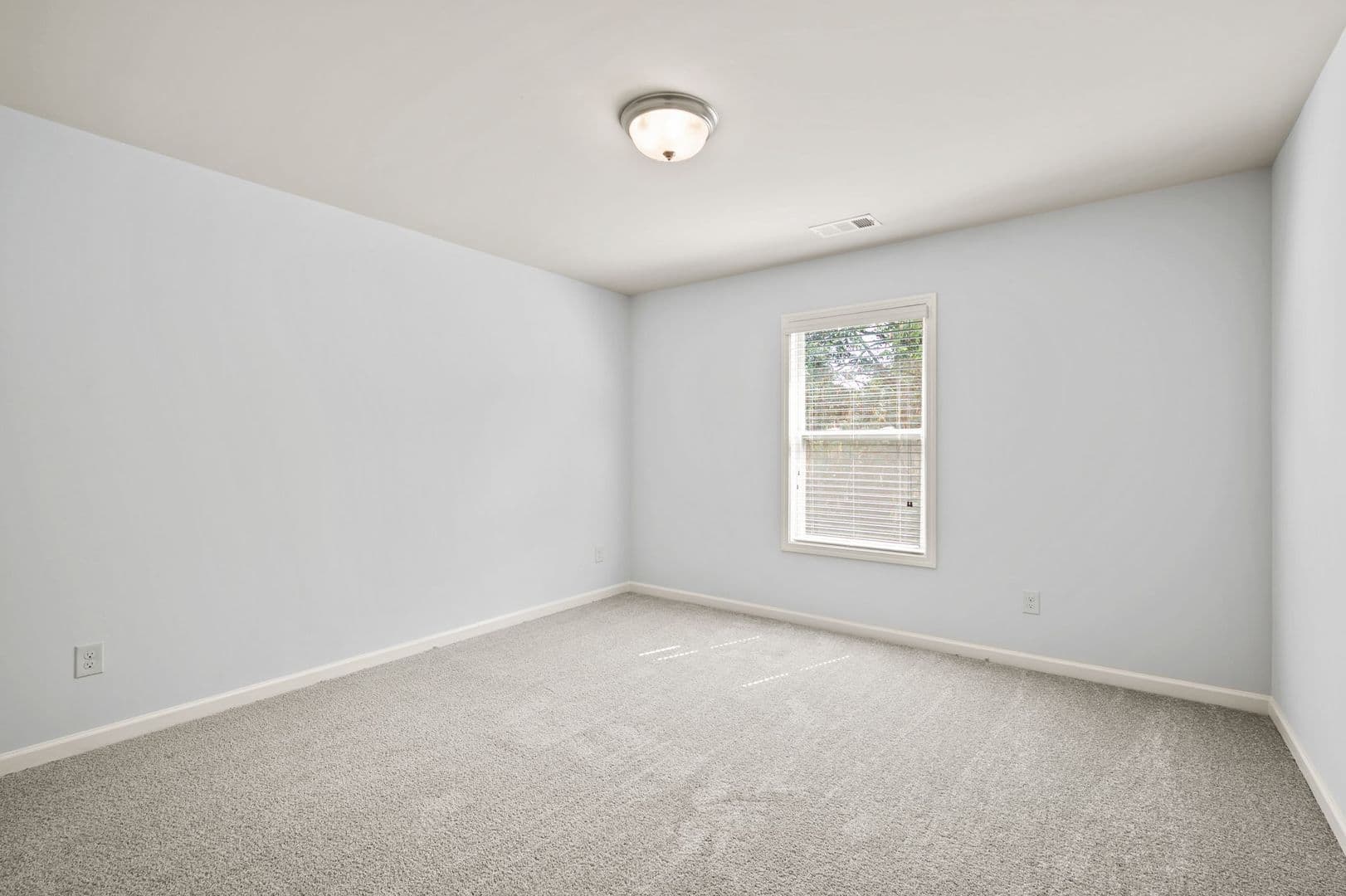 Cumming House: 3845 Alden Place