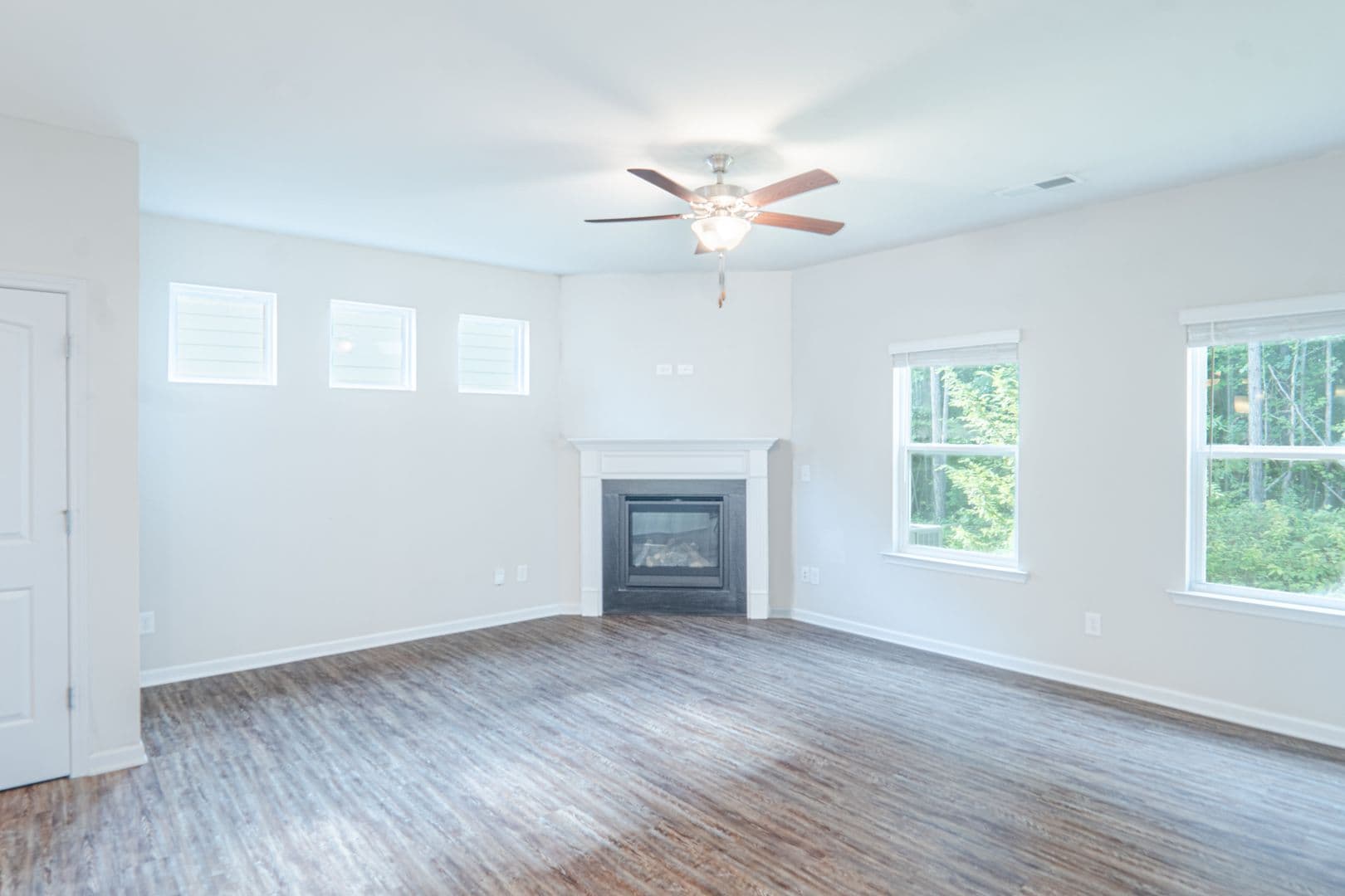 Acworth House: 108 Bryon Lane