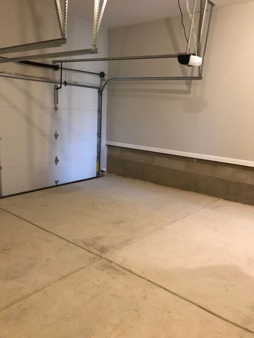 Cumming House: 1302 Endicott Court