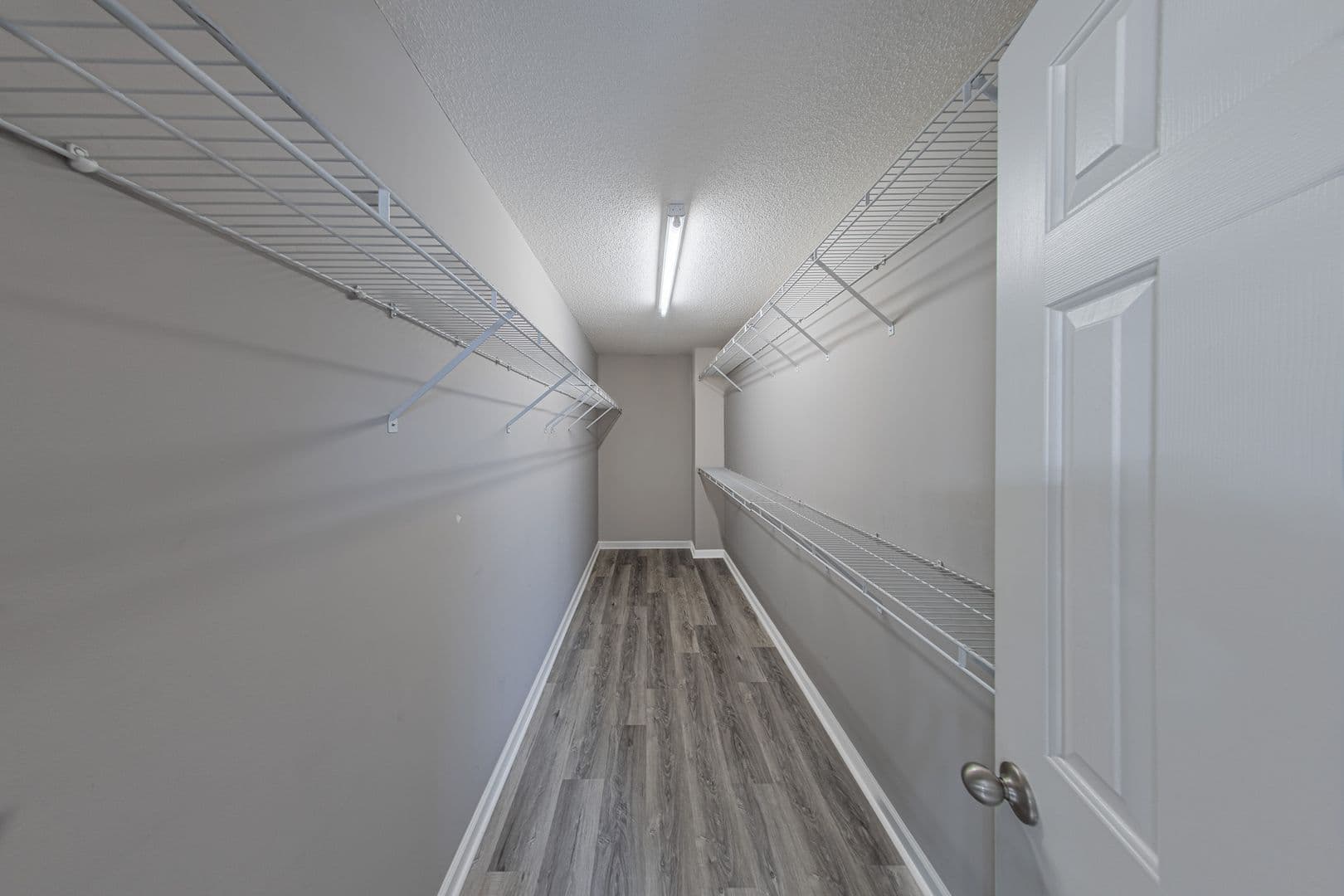 Alpharetta House: 435 Chippenham Ct