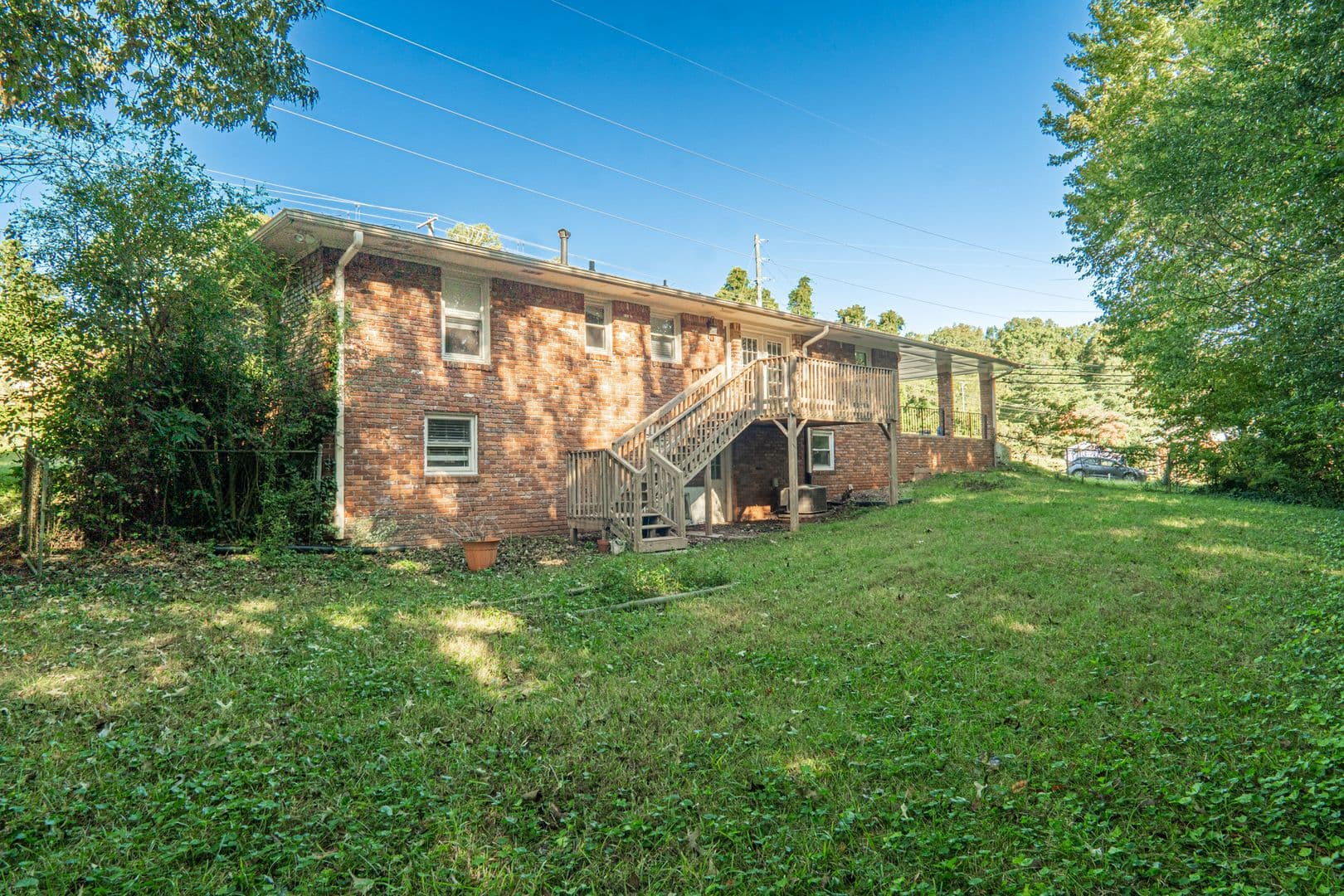 Marietta House: 1892 Bells Ferry Rd