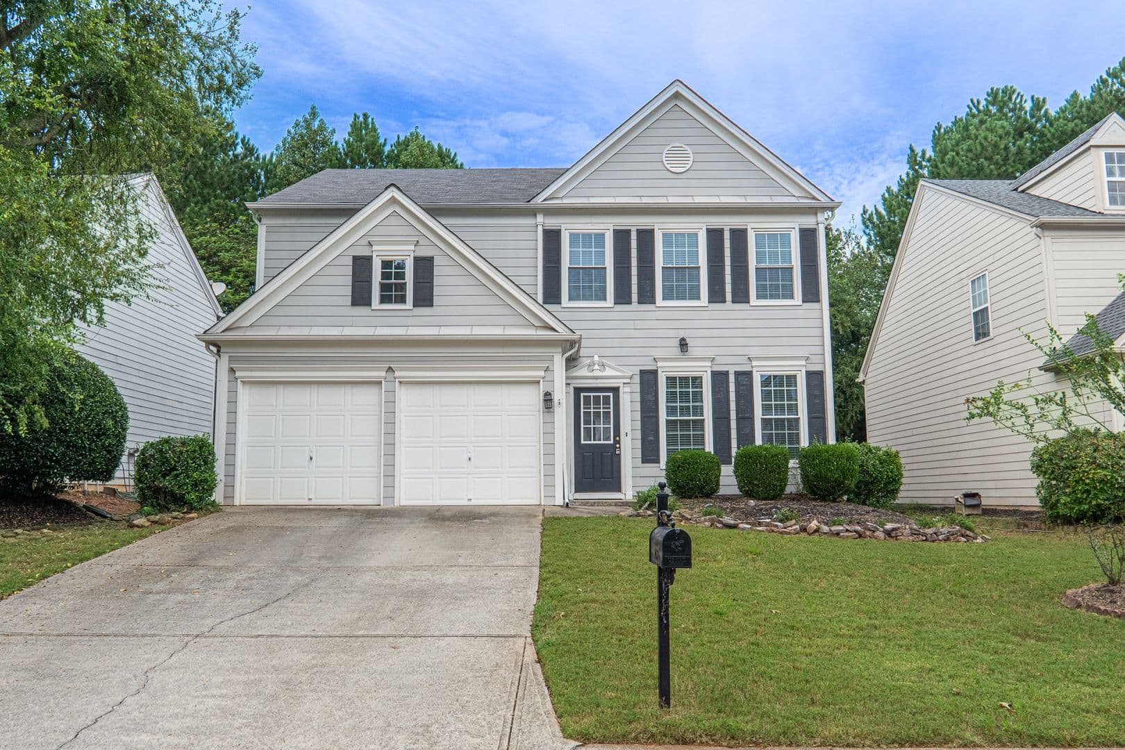 Alpharetta House: 435 Chippenham Ct