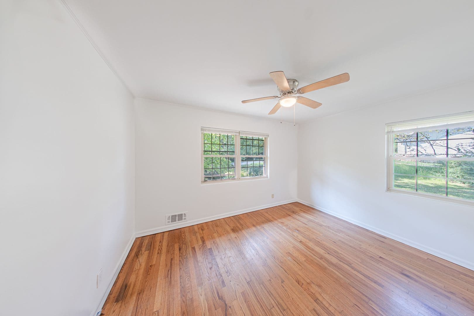 Smyrna House: 3021 Old Concord