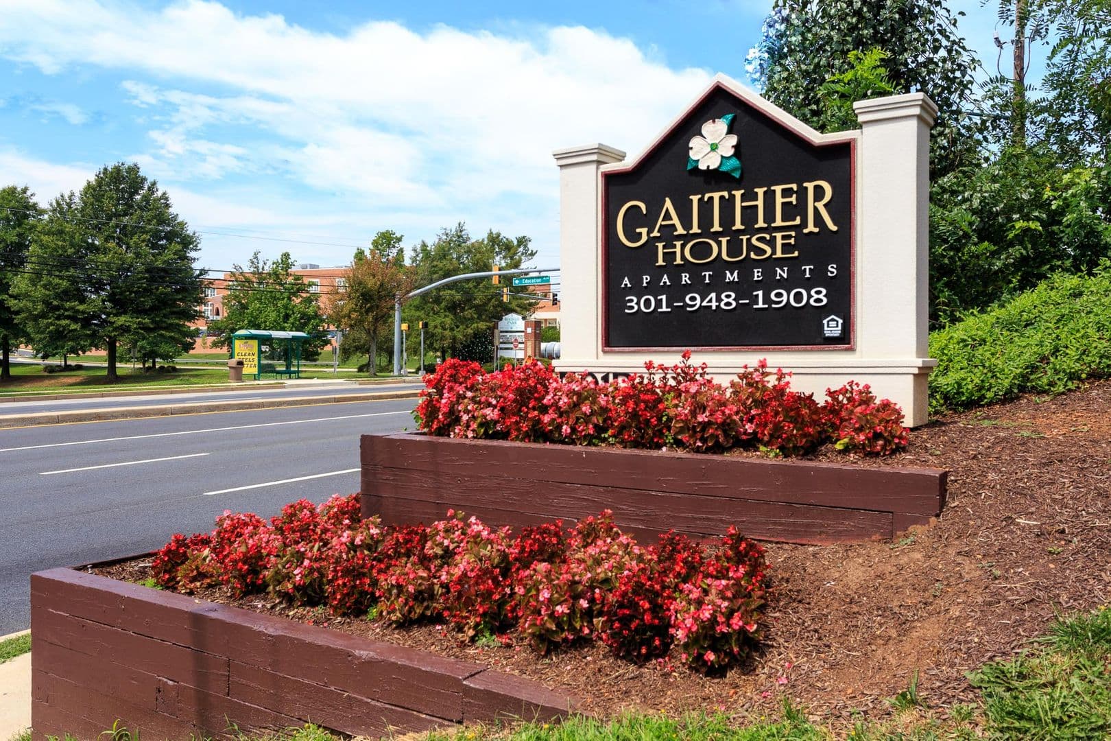 Gaithersburg Apartment: 501B S. Frederick Ave #3