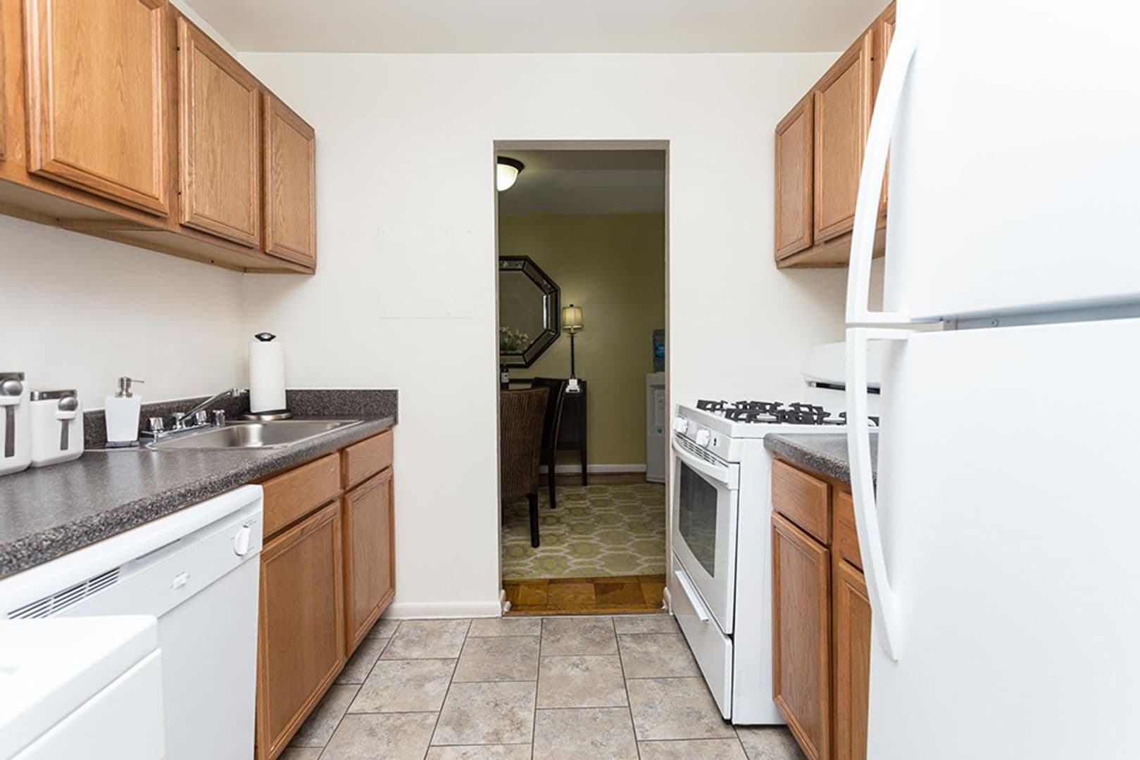 Silver Spring Apartment: 3004 Bel Pre Road #204