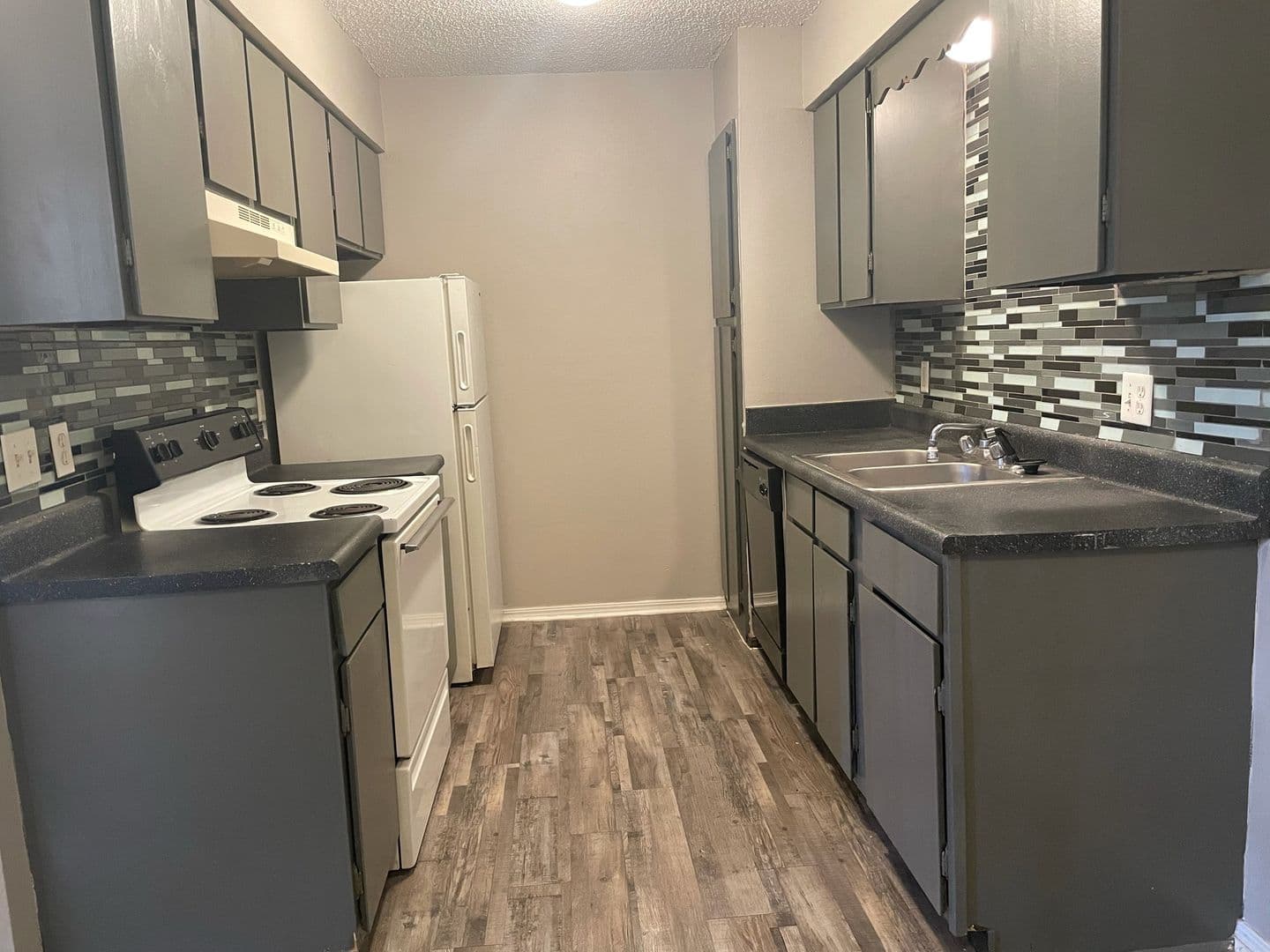 Oklahoma City Apartment: 5537 S Sunnylane Rd