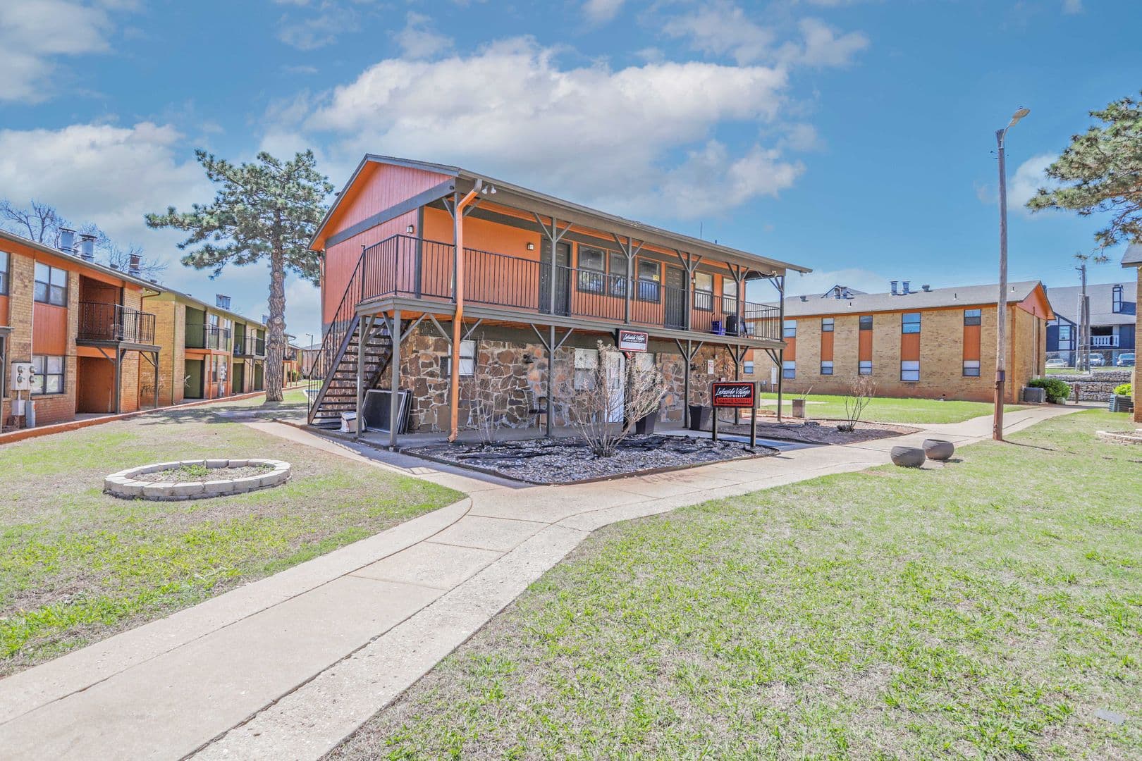Oklahoma City Apartment: 6370 W. Wilshire