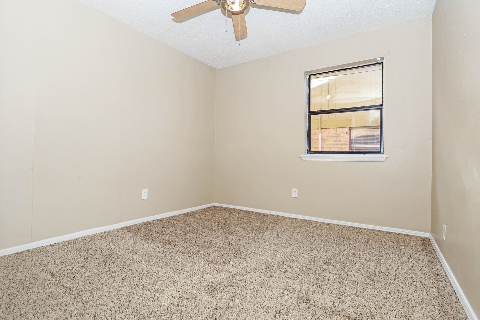 Oklahoma City Apartment: 6370 W. Wilshire