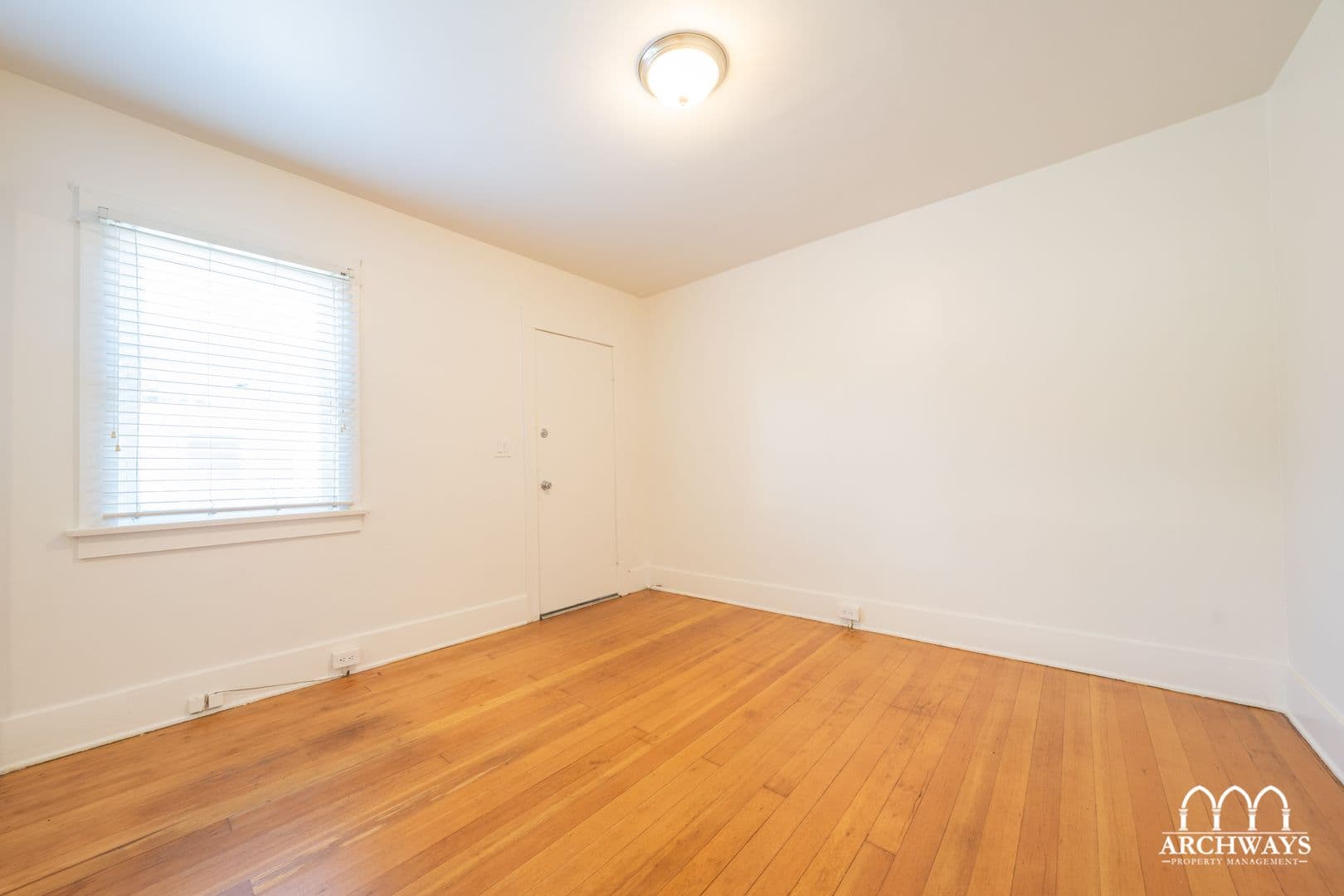 Santa Monica Apartment: 2320 Virginia Ave