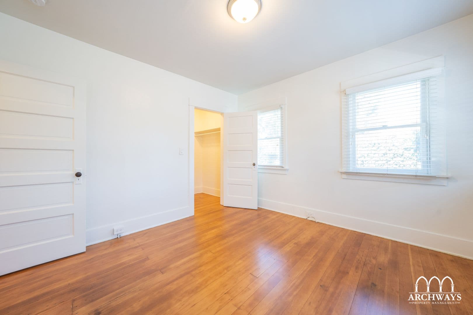 Santa Monica Apartment: 2320 Virginia Ave
