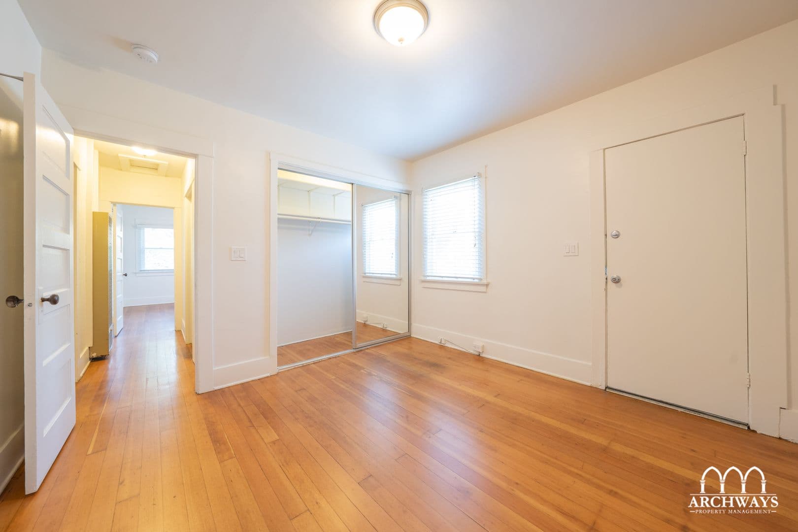 Santa Monica Apartment: 2320 Virginia Ave
