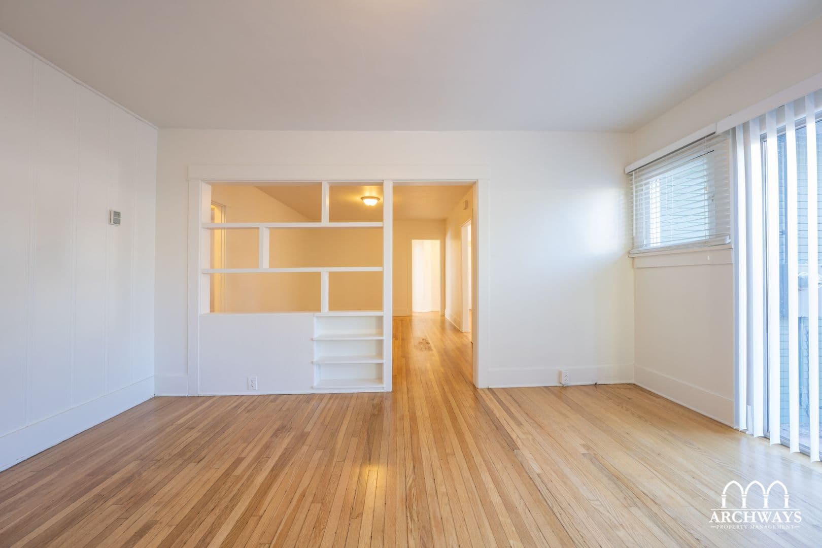 Santa Monica Apartment: 2320 Virginia Ave