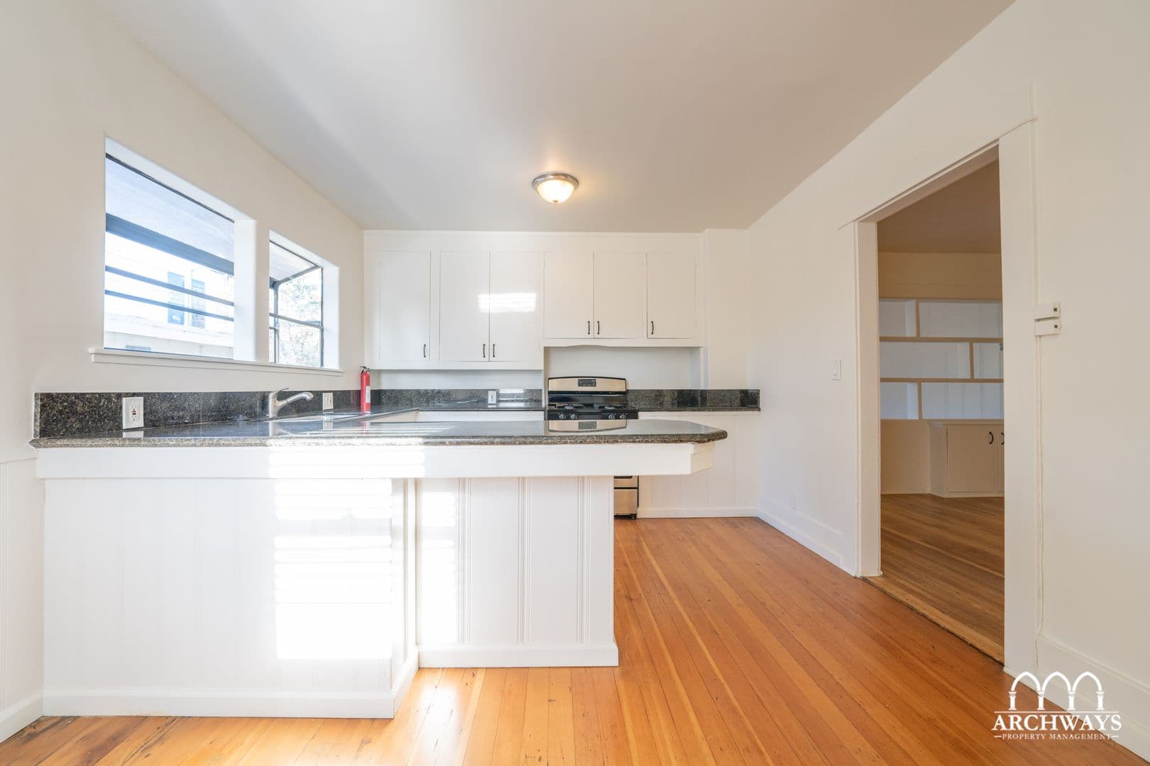 Santa Monica Apartment: 2320 Virginia Ave