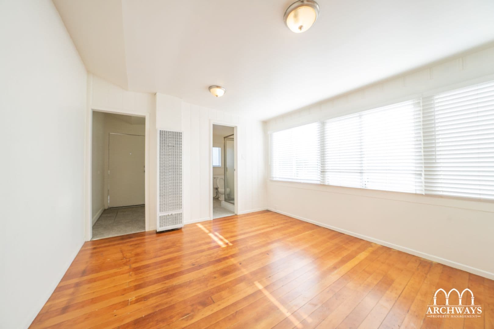 Santa Monica Apartment: 2320 Virginia Ave