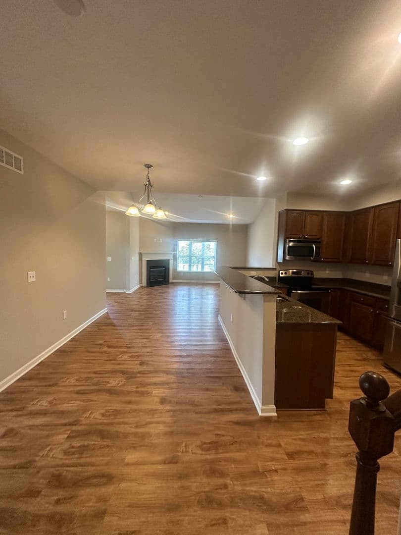 Lewis Center Apartment: 7312 Kirklington Street