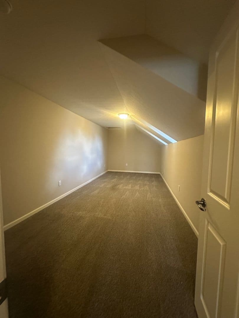 Lewis Center Apartment: 7312 Kirklington Street
