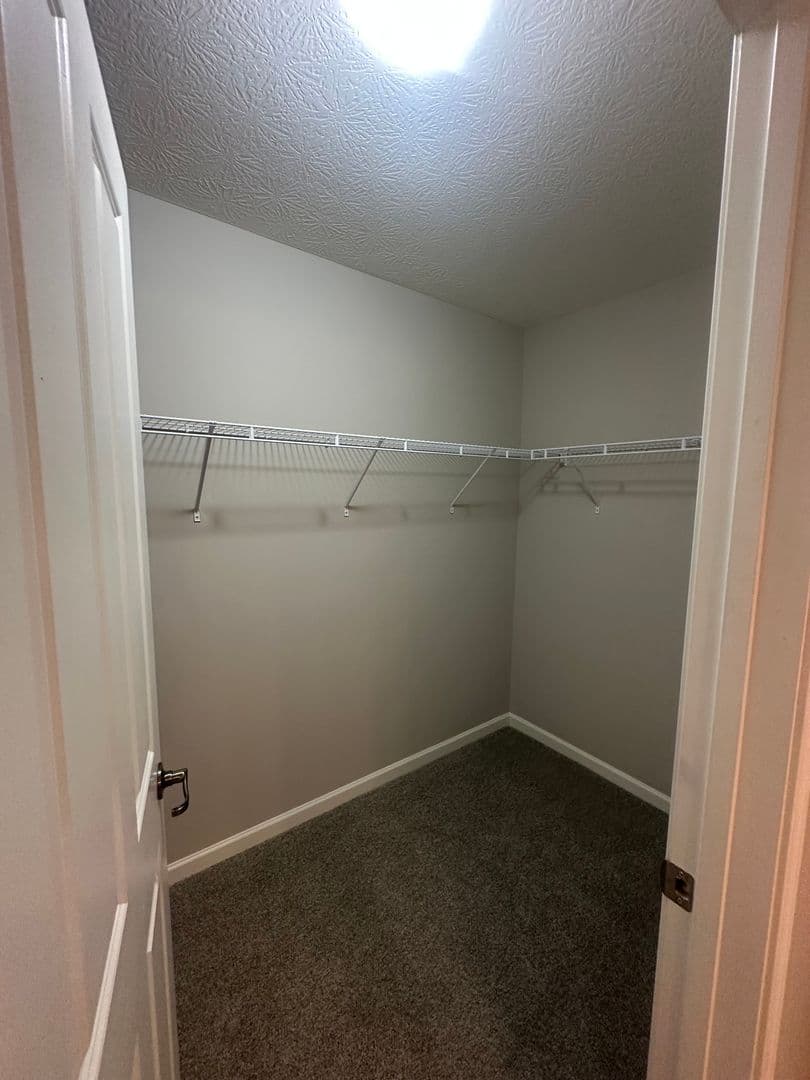 Lewis Center Apartment: 7312 Kirklington Street
