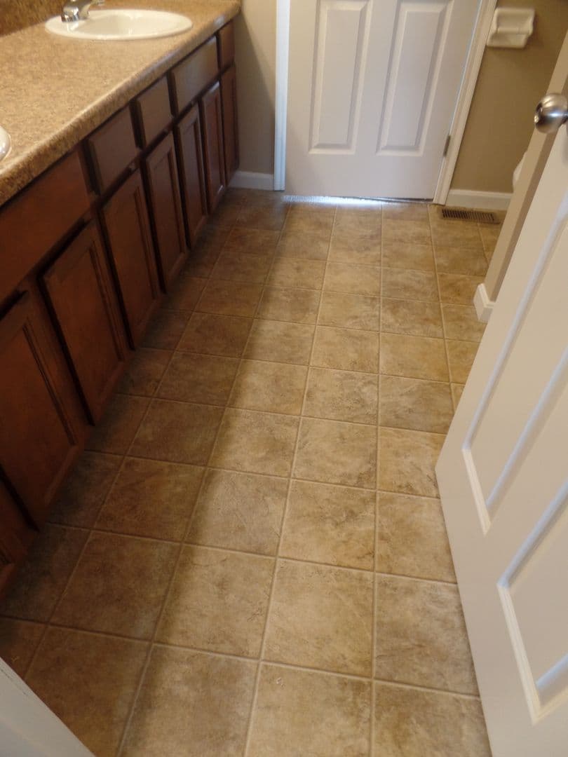Worthington Apartment: 7325 Cayman Lane